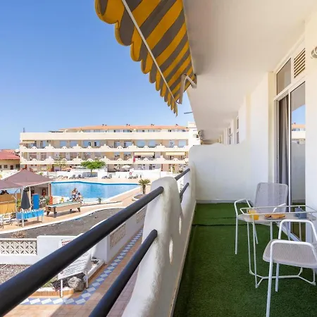 Lightbooking Marina Palace Tenerife Apartment *